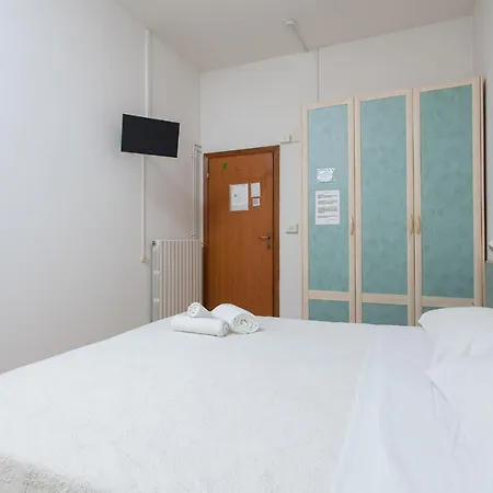 Luca Hotel